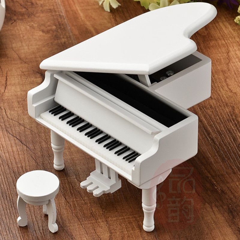 piano de madera para niños