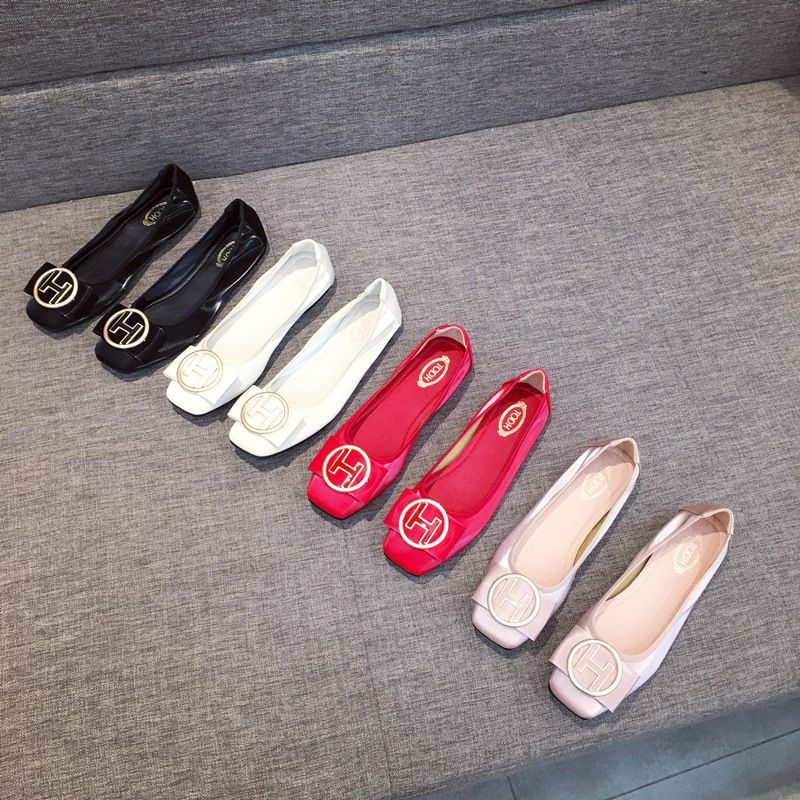 womens flat buckle shoes