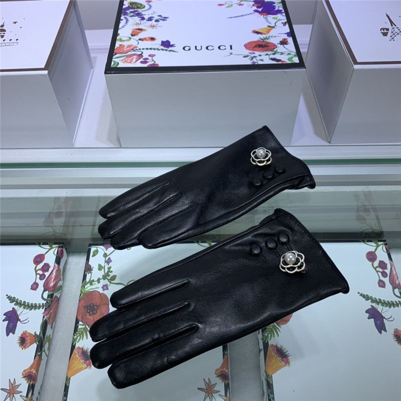 ladies gloves online