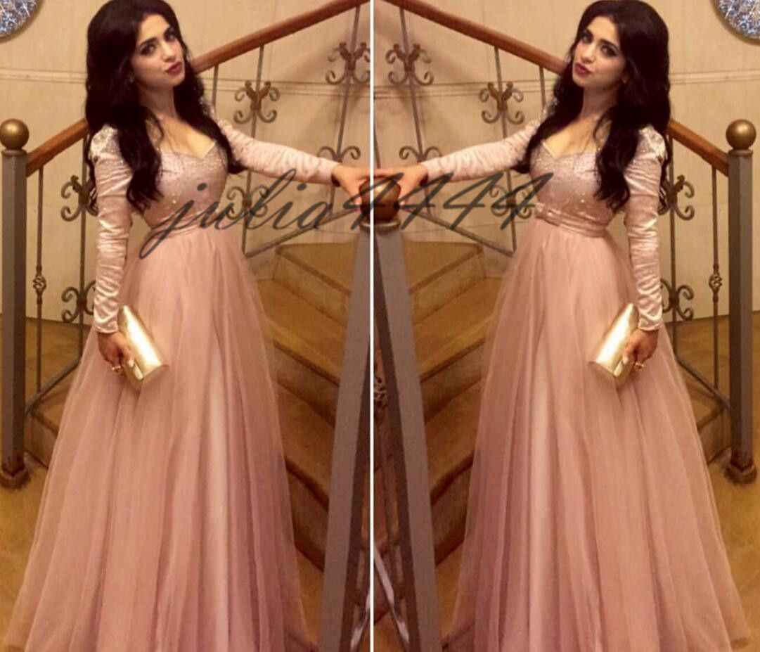 Compre Elegantes Vestidos De Noche Formales 2019 Champagne Tulle Cape  Ruffles Mostrar Largos Vestidos De Fiesta De Graduación Vestidos De Noche  Vestido De Noche A 110,42 € Del Julia4444 | Es.Dhgate.Com