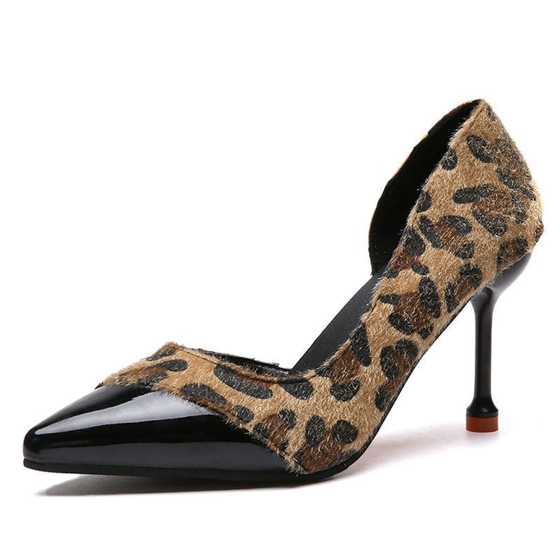 womens leopard print pumps