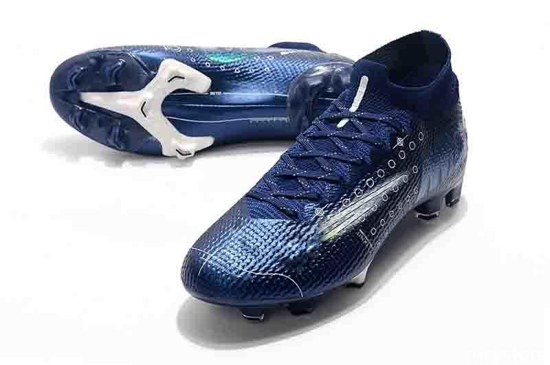 soccer cleats for speed