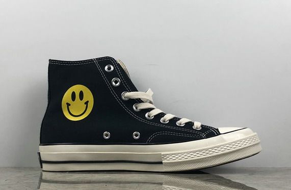 converse cinesi