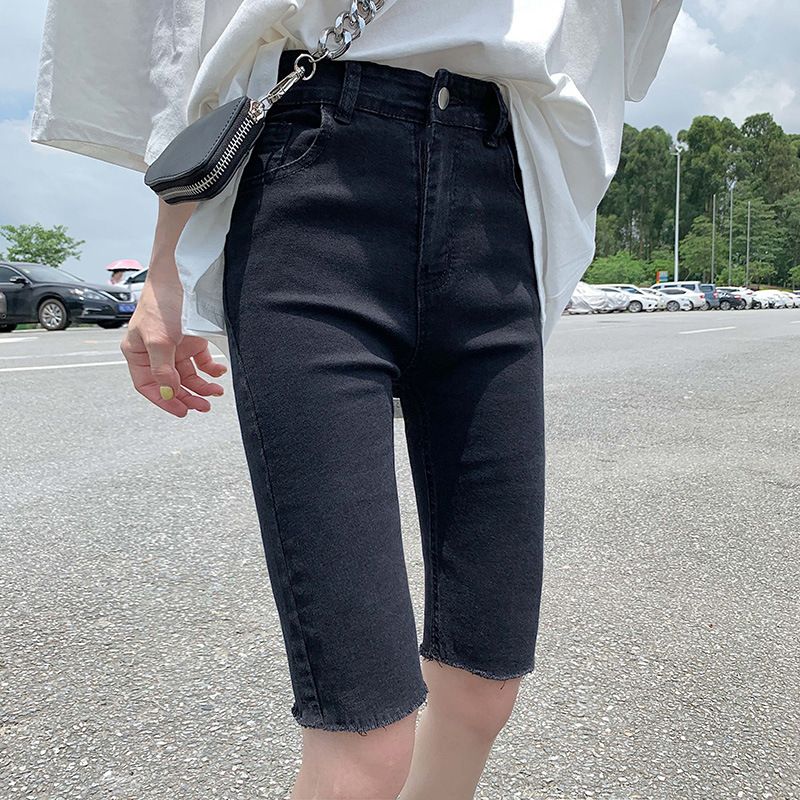 black jean capri pants