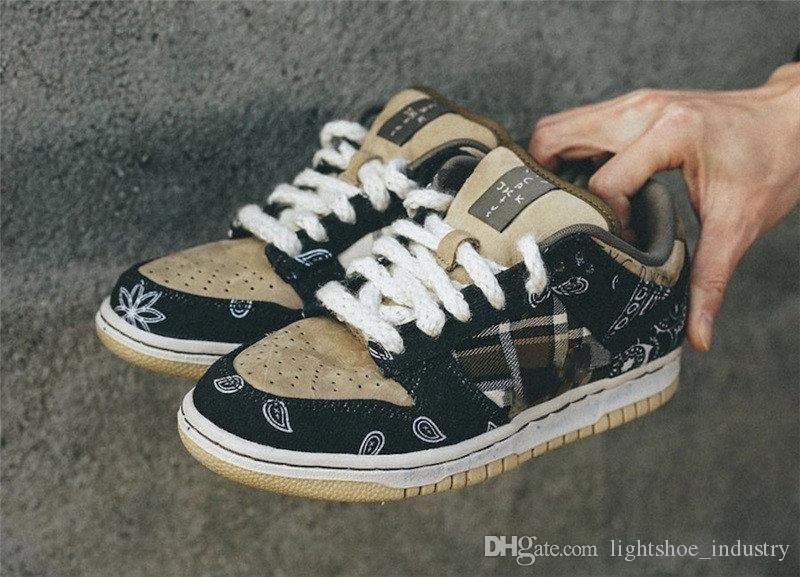 supreme travis scott dunks