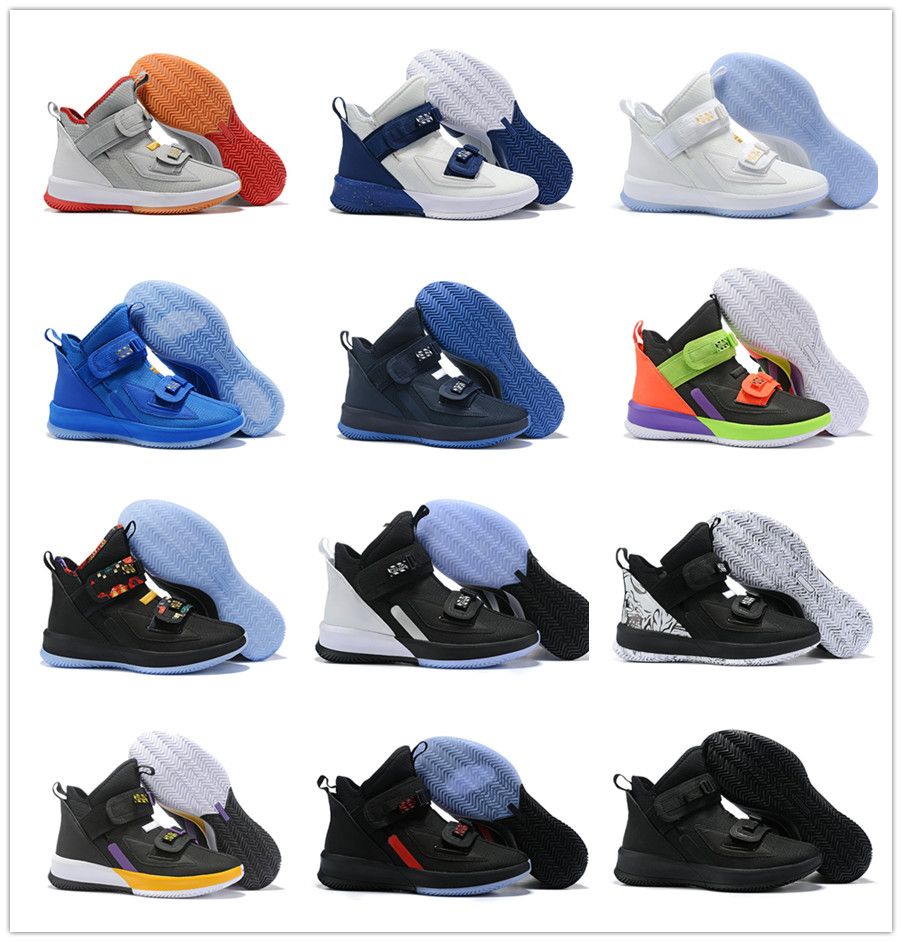 lebron soldier 8 blanche