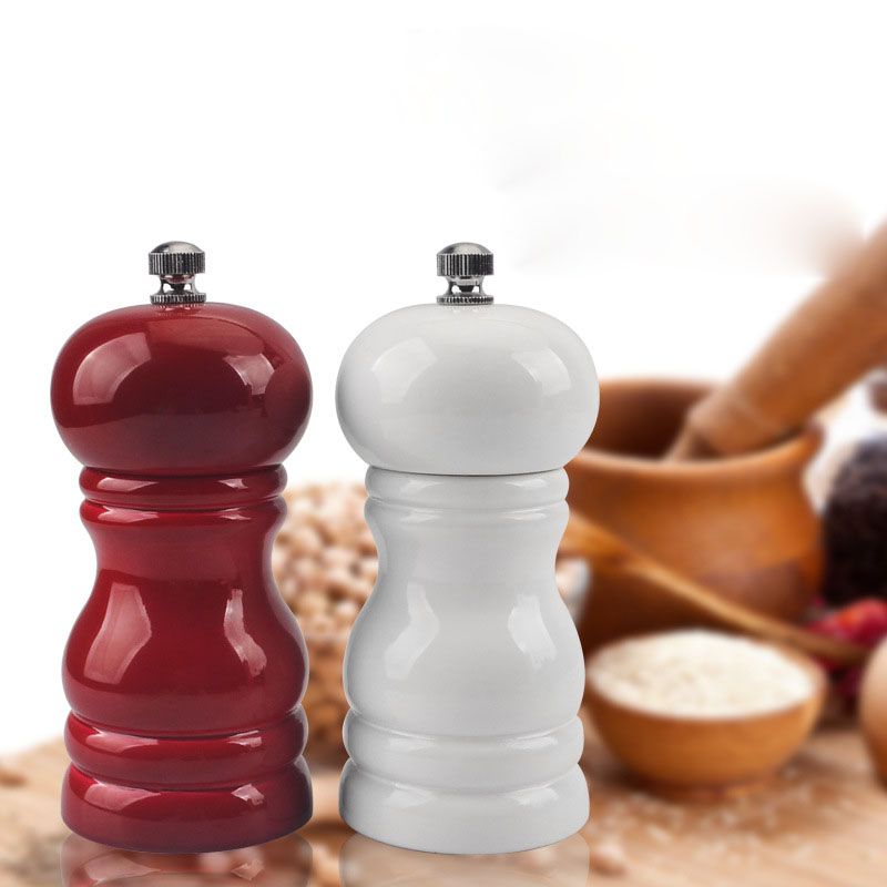 2021 4 Inch Wooden Pepper Mills Grinder With Box Package Handheld