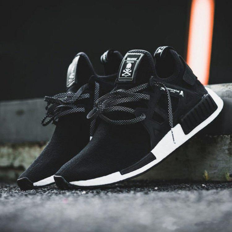 nmd black skull