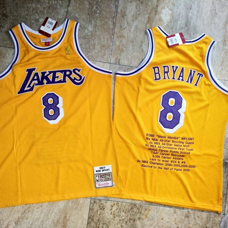 kobe bryant jersey size