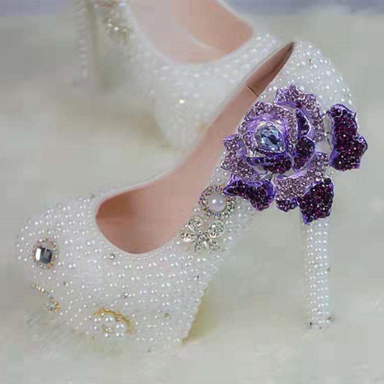 CSS Purple Diamond Boots/Set of four + bells main image 0