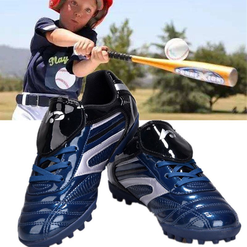 baseball player shoes