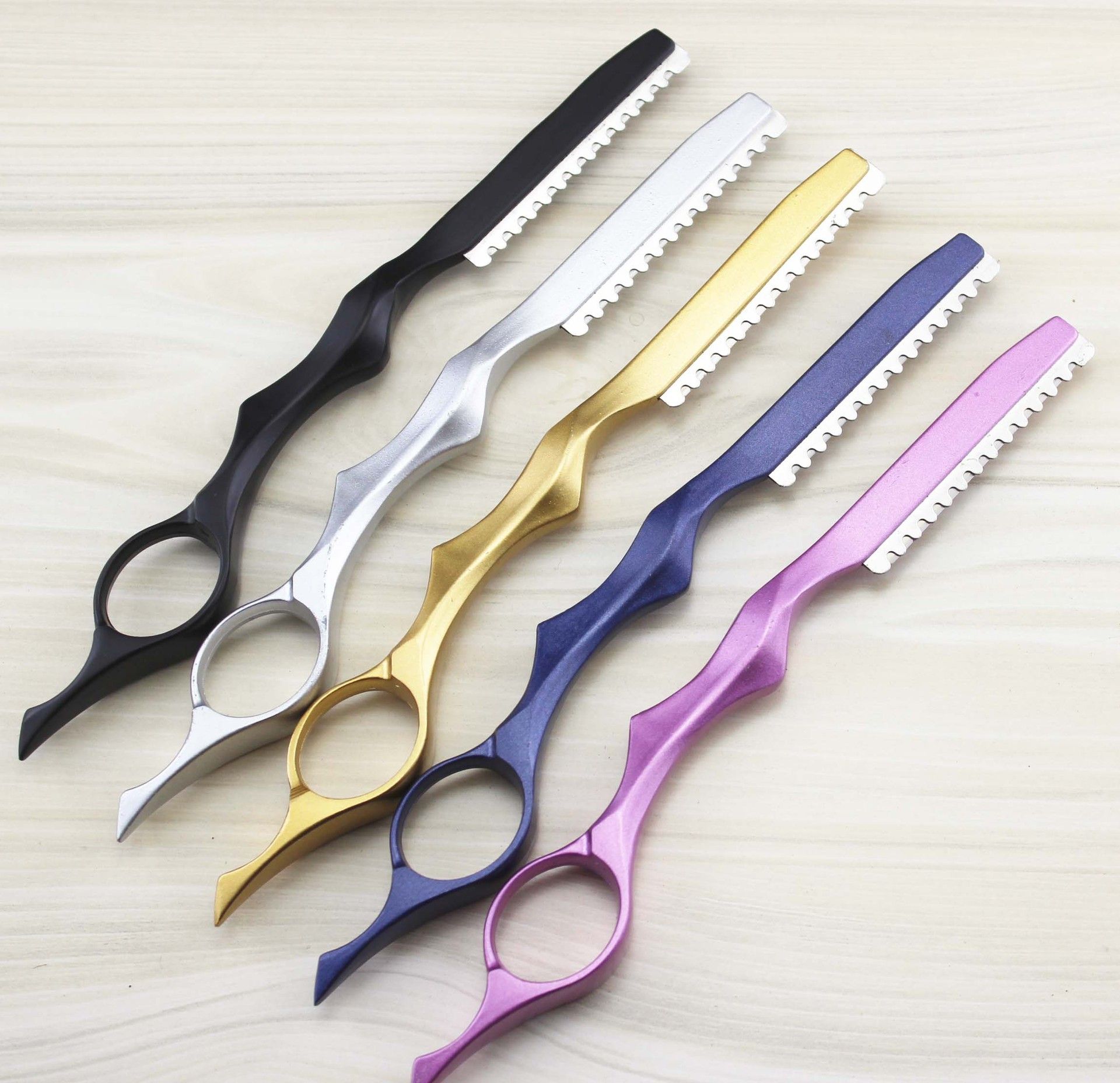 blade for cutting hair
