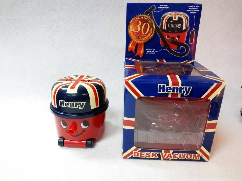 Novelty Henry Jerry Desk Computer Laptop Vacuum Cleaner Handheld