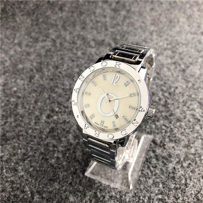 New Model 2020 Fashion Sexy Lady Watch With Diamond Stainless Steel Bracelet Women Wristwatches Female Wholesale Ladies Clocks Gifts Gold Watch Cool Watches From Chen999 15 67 Dhgate Com