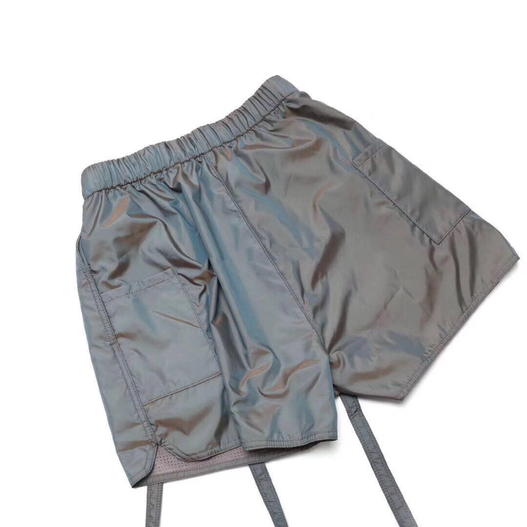 fog iridescent shorts