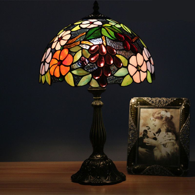 compre 12 pulgadas de tiffany uvas tabla decorativa lamparas de mesa stained glass decoracion casera ligera retro lamparas bar hotel sala dormitorio