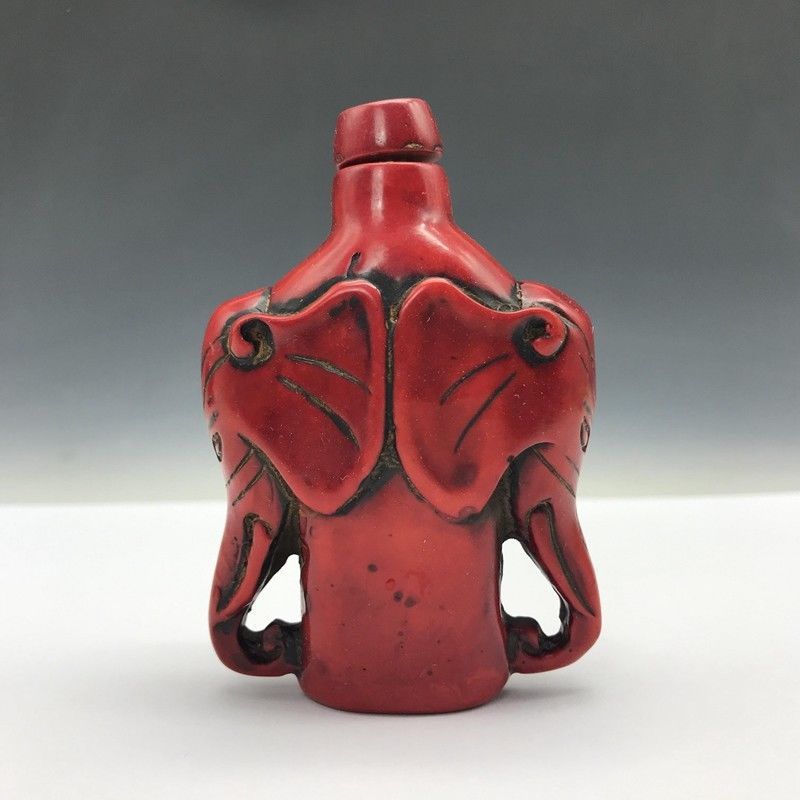 China Imitation coral Statue Handmade snuff bottle