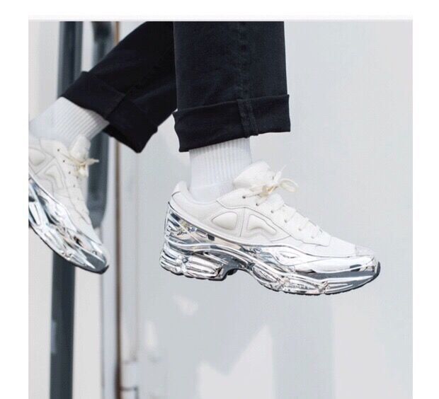 raf simons ozweego 2020