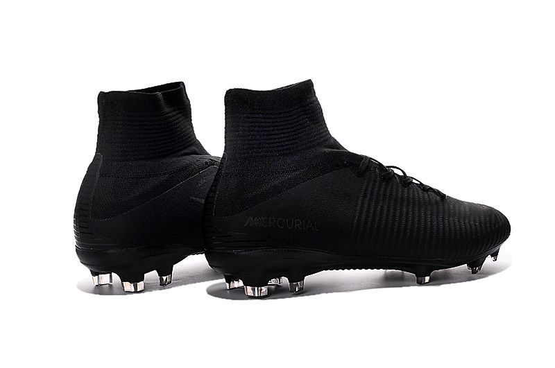 black cr7 soccer cleats