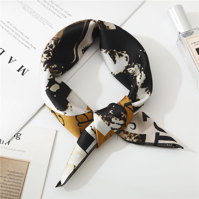 New Arrival Outdoor Scarf Neckerchief Variety Turban Magic Scarves Face Mesh Headband Skull Neck Bandanas Fashion Dropshipping One Size E
