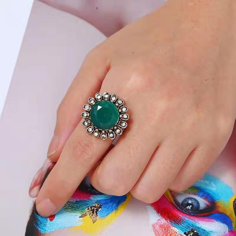 Anillo De Mujer De Cristal Rojo Y Azul Y Negro Retro 5 De De Anillo De Mujer De Cristal Rojo Y Azul Y Negro Retro 5 De De