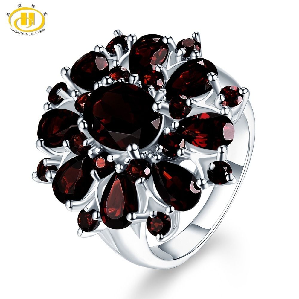 black garnet stone