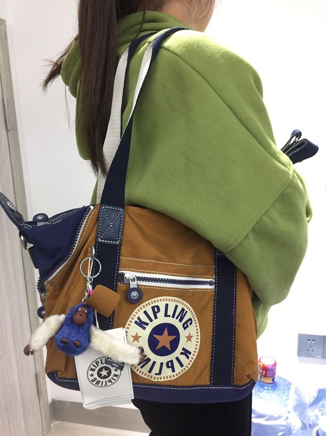 kipling women's handbags