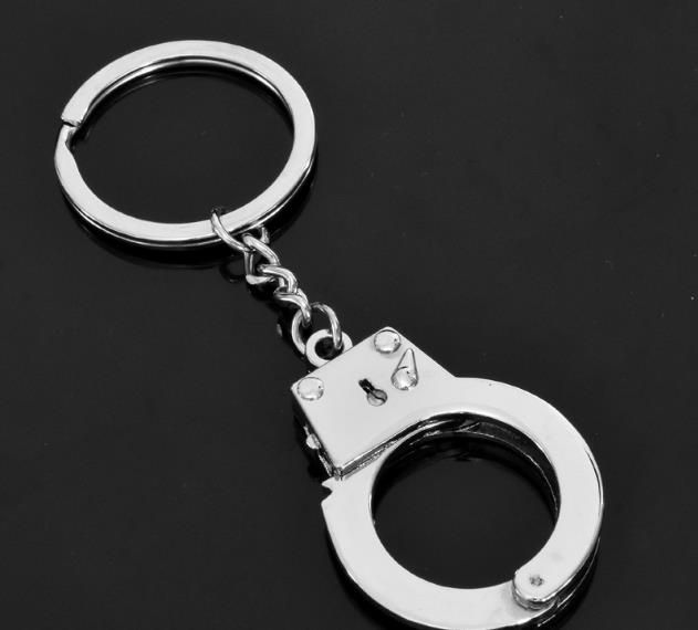 Handcuff Shaped Key Chain Hook Holder Ring Barrel Plating Zinc Alloy Promotional Bulk Metal Mini