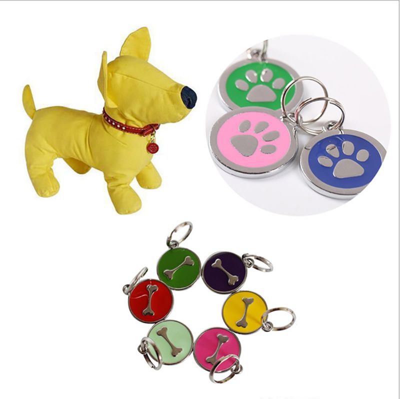 Etiqueta de identificación de mascotas lindo Paw Print Vip Personalizado Perro o Gato Etiqueta Dos Tamaños
