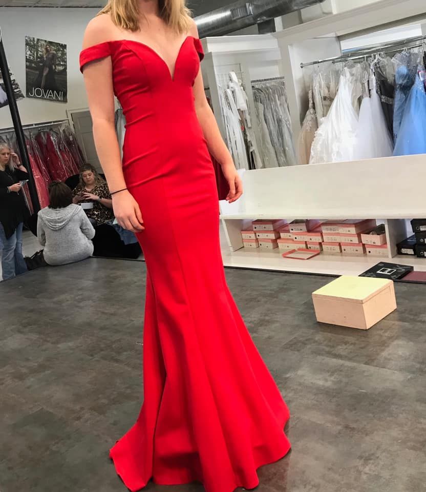 robe jovani 2019