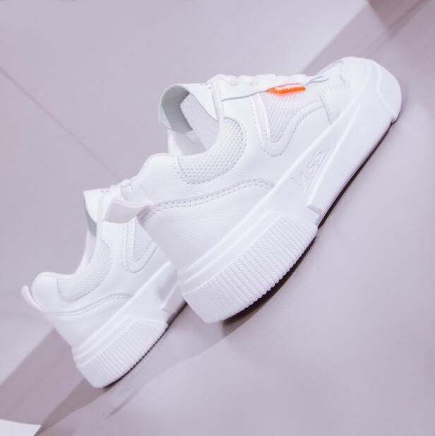 zapatos blancos para mujer