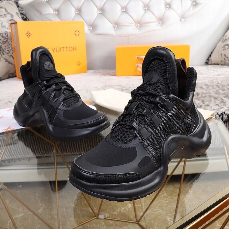 stylish comfortable tennis shoes