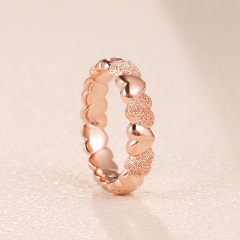 Matte Brilliance Heart Band Ring 