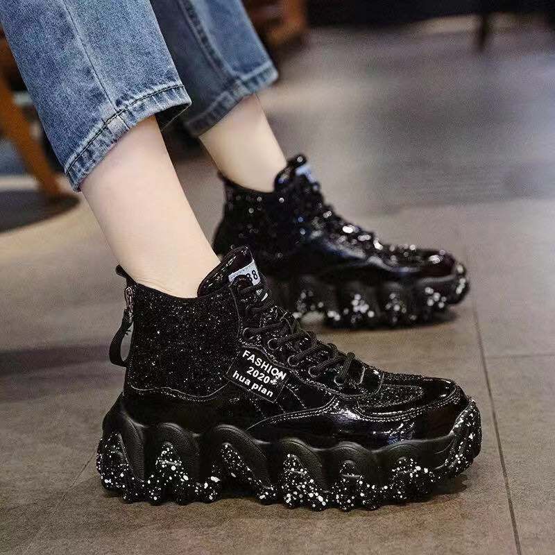 girls all black sneakers