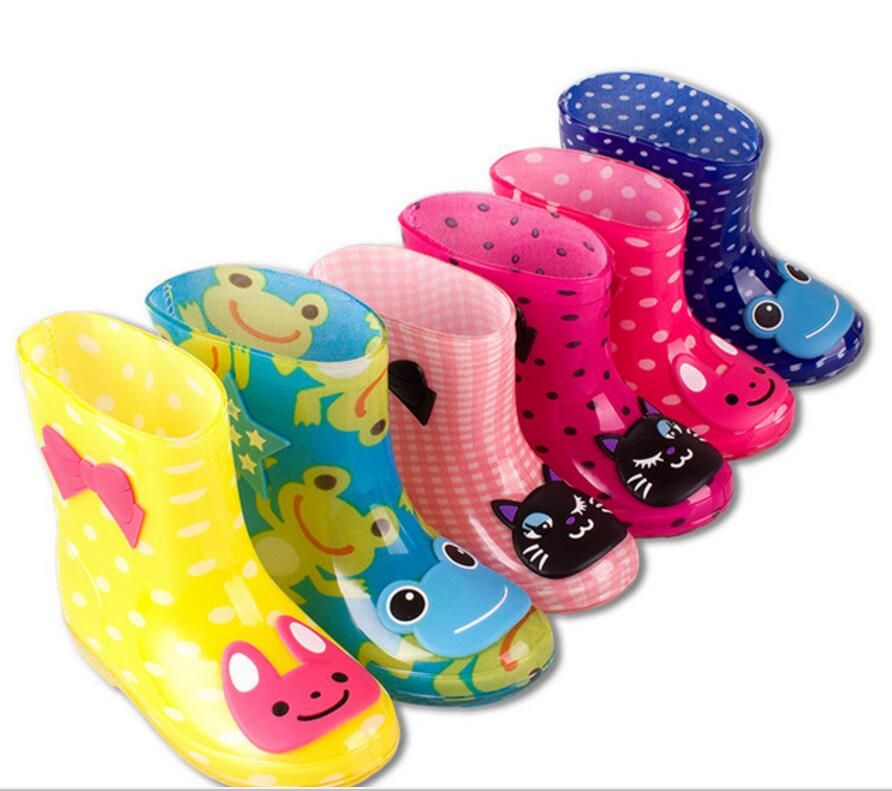 Botas de lluvia para niños fabricantes directos de PVC de bajo cilindro para zapatos para