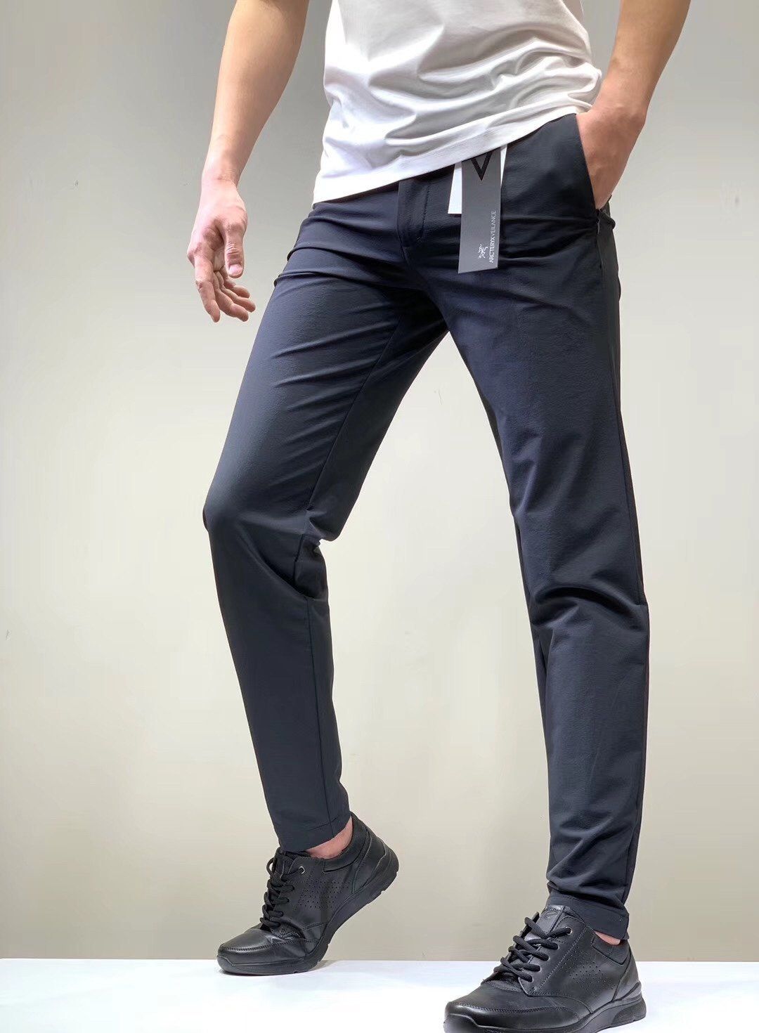 designer joggers mens sale
