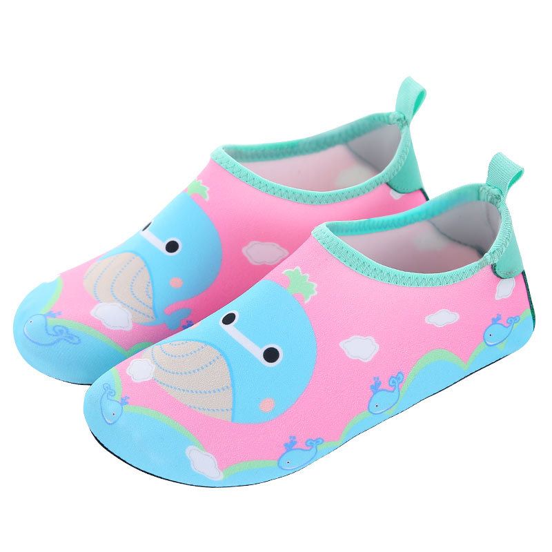 children swim shoes