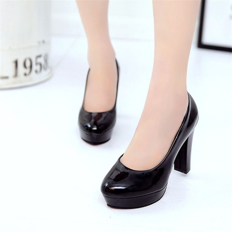 classic black pumps round toe