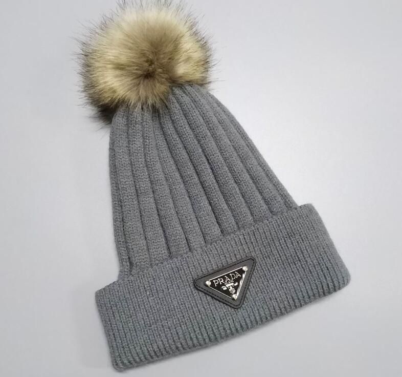 New Arrival Sideline Beanies Hats American Football 32 Teams Sports