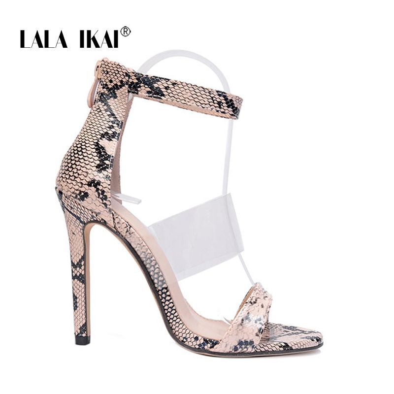 Großhandel LALA IKAI 2018 Schlange Muster High Heels Sandalen Sommer Transparent PVC Frauen Sandales Rom Knöchelriemen Femme Pumps 014C1058 49 Von Großhandel LALA IKAI 2018 Schlange Muster High Heels Sandalen Sommer Transparent PVC Frauen Sandales Rom Knöchelriemen Femme Pumps 014C1058 49 Von
