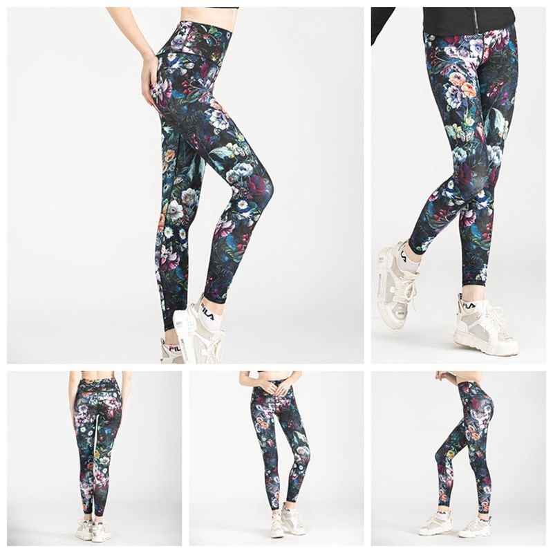 printed leggings with pockets