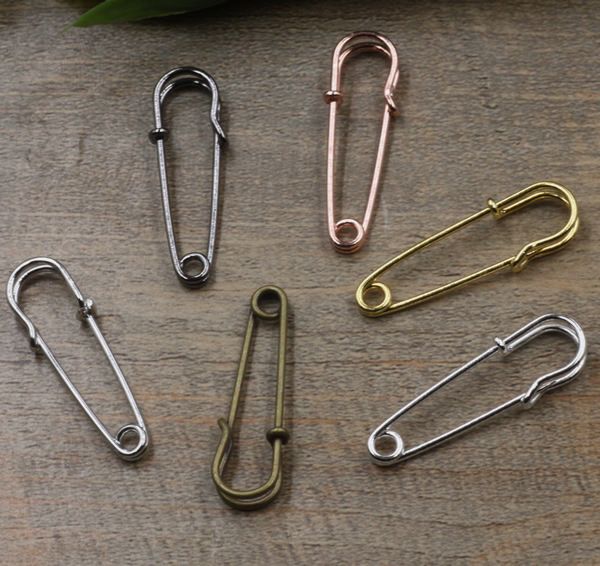 safety pin clips