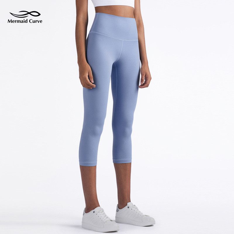 tight yoga pants with pockets