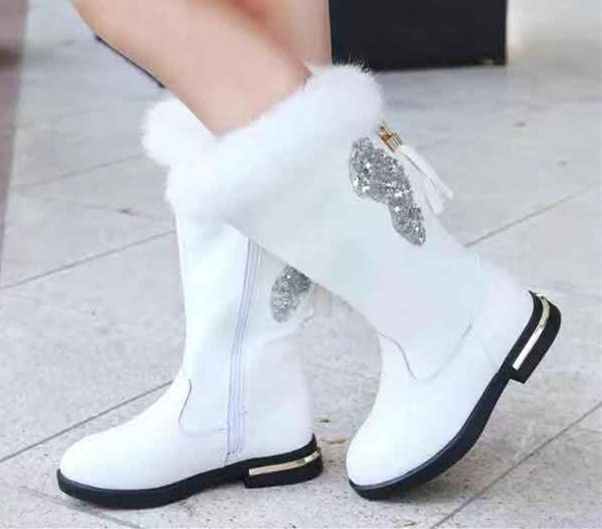 tres sapatos por 99