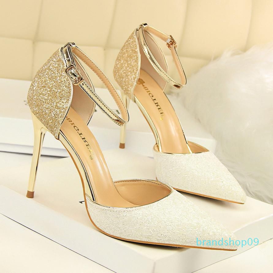 nude bridesmaid shoes