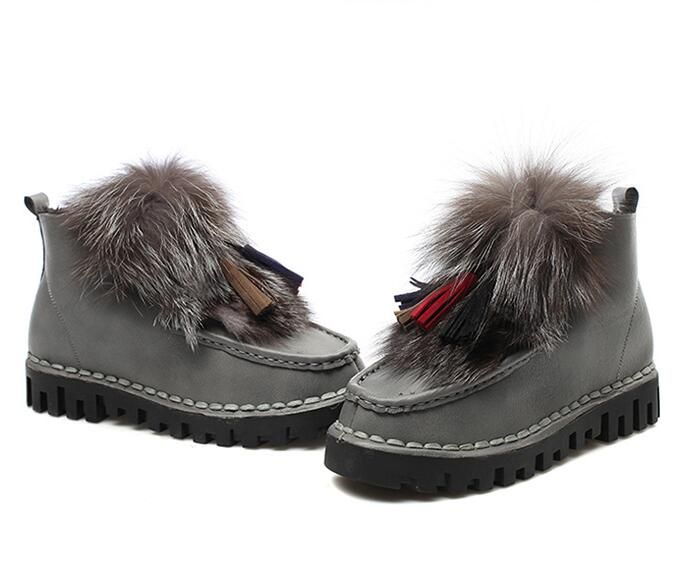 short snow boots with fur