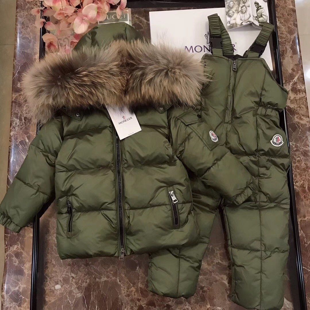 children's moncler tracksuit
