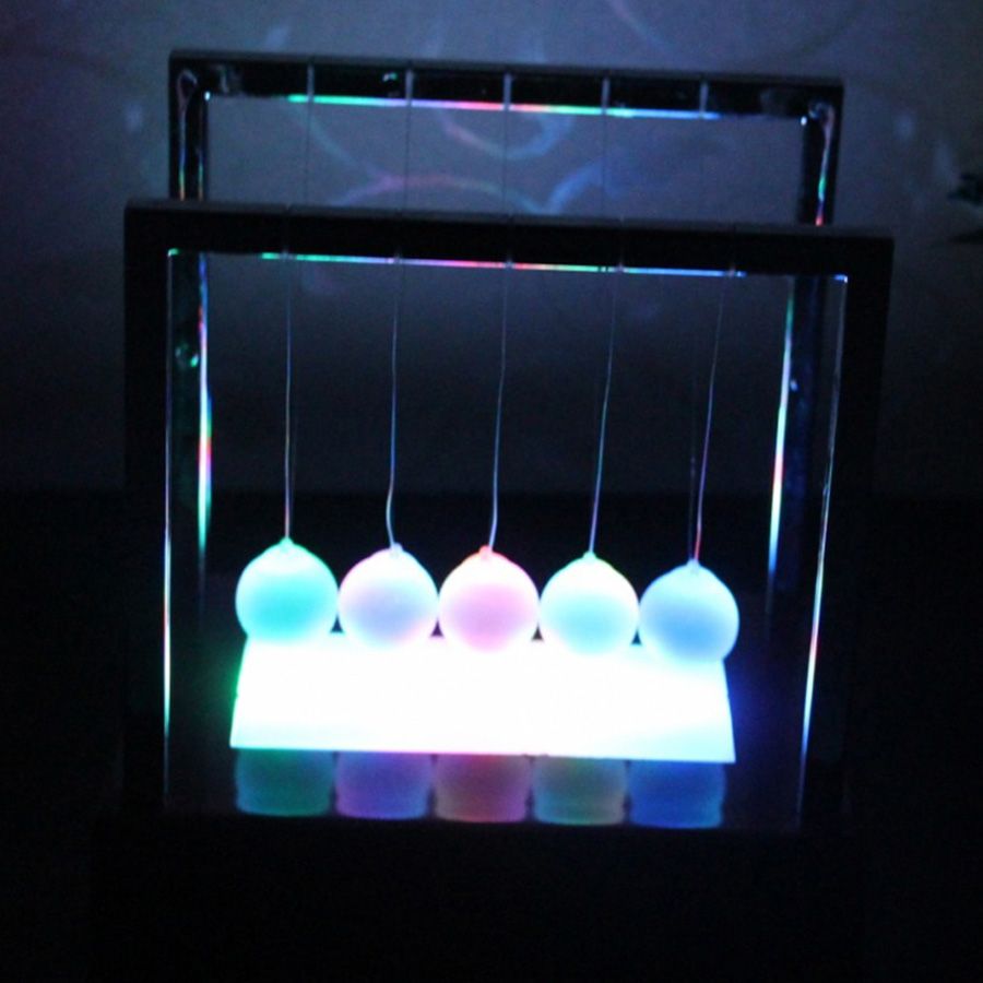 large newtons cradle