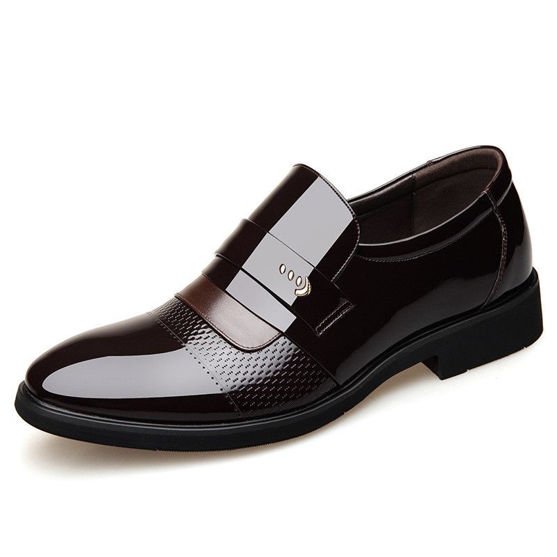 Acquista Scarpe Eleganti Da Uomo Con Punta A Forma Di Uomo Scarpe Eleganti Con Fibbia Da Sposa In Pelle Verniciata 2019 Slip On Elegante Scarpa In Pelle Nera A 38,72 € Dal