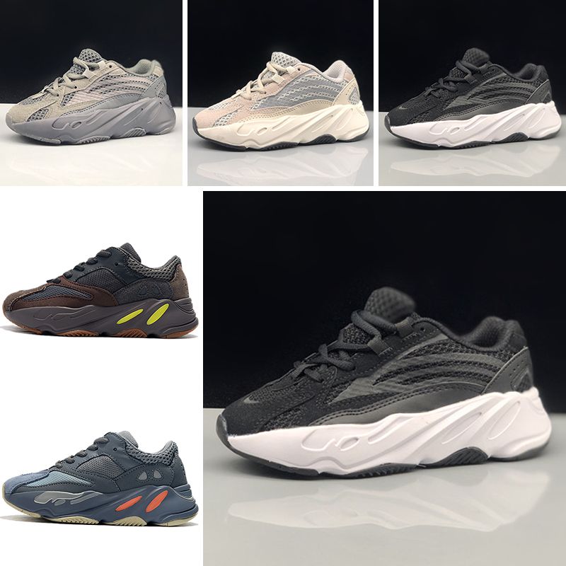 yeezy boost 700 enfant